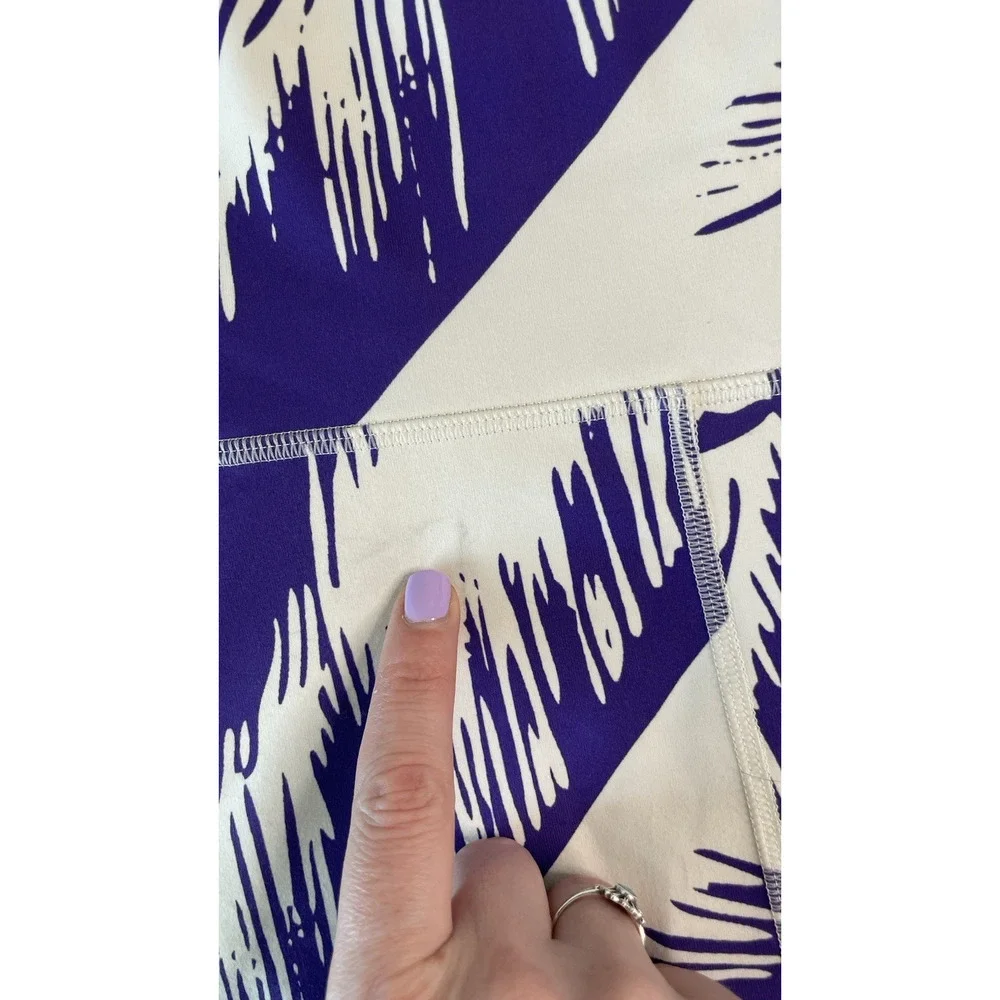 NWT Fabletics Oasis PureLuxe High-Waisted 7/8 Legging Paradiso Purple Size 4X - Picture 8 of 8